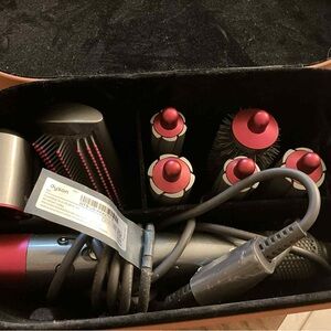 Dyson Hair Airwrap with Attachments